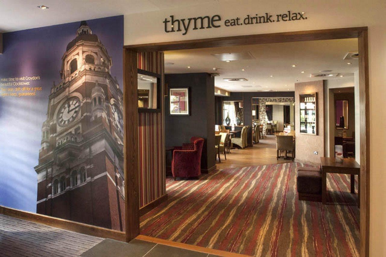 Premier Inn London Croydon Town Centre Exterior photo